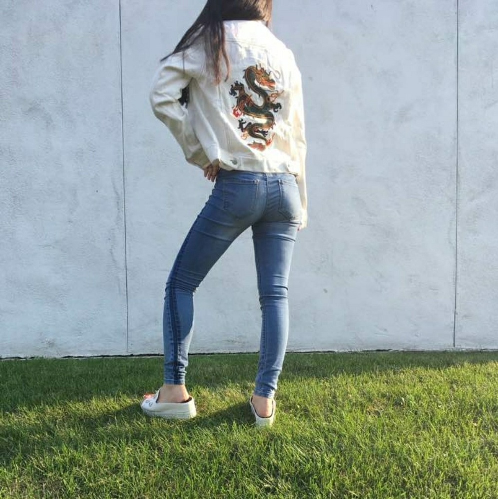 ๐HP lastโ๏ธ๐White Dragon Jean Jacket - Picture 6 of 8